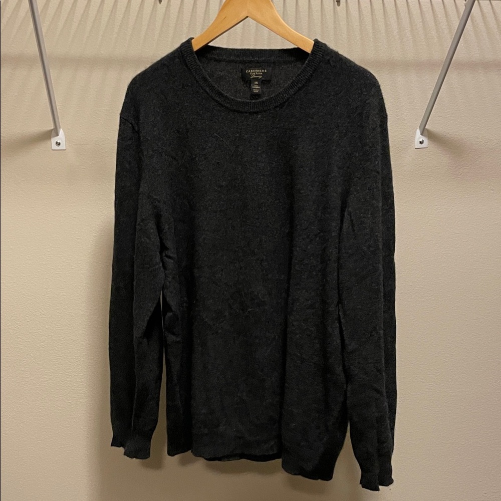 Deep Charcoal Cashmere Crewneck Sweater